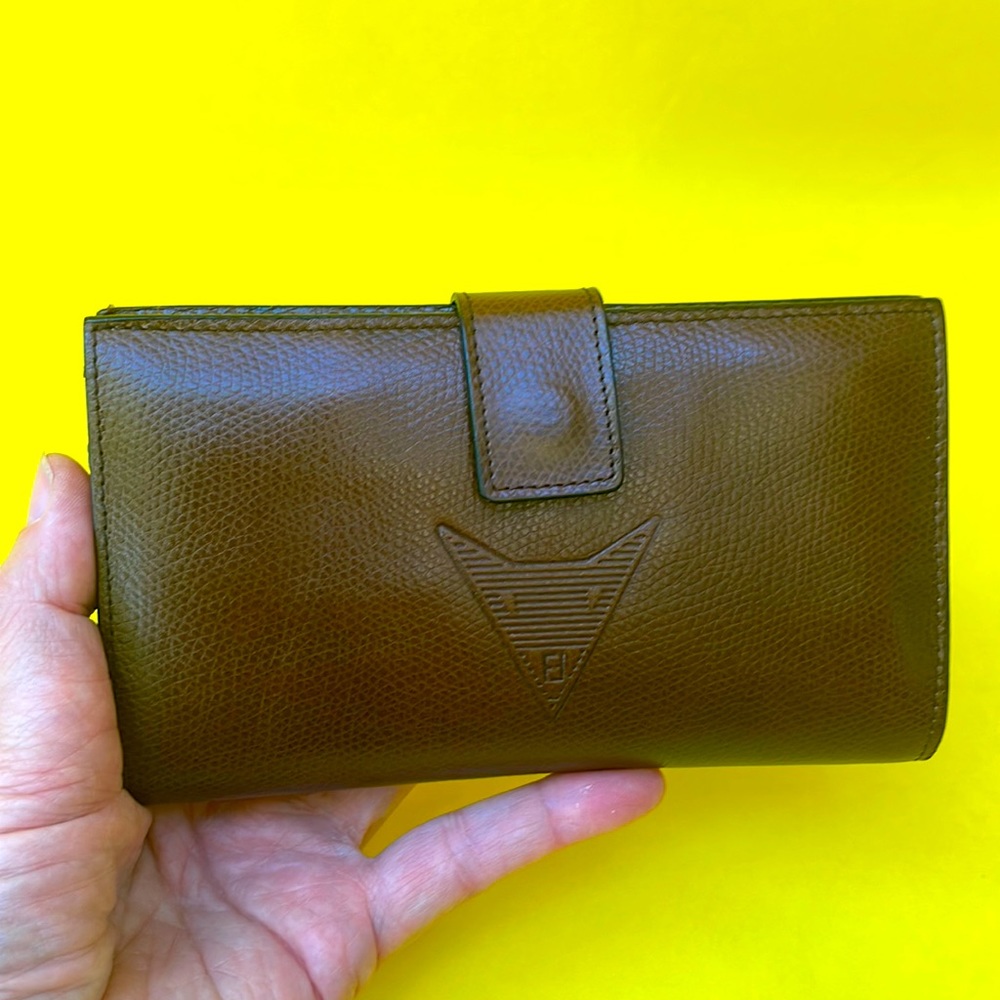 Vintage 60’s brown Fendi lizard skin wallet